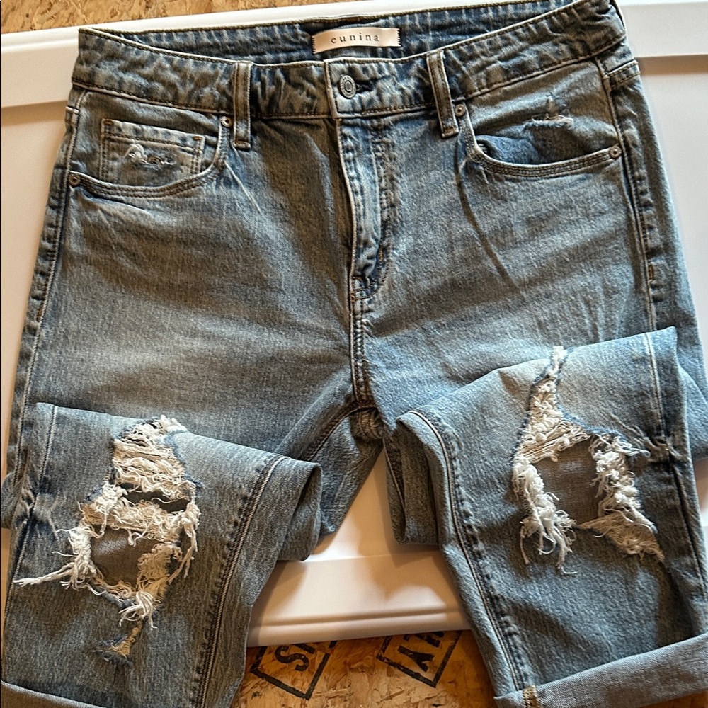 Eunina Light Blue Distressed Jeans